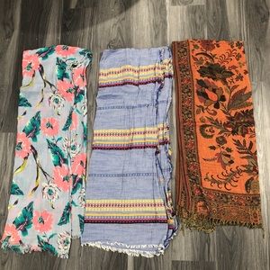 Bundle of 6 Women’s Scarves